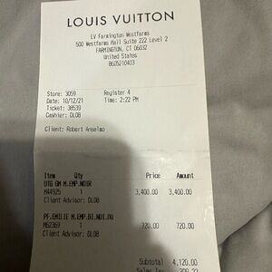 Louis Vuitton purse never used. Brand new